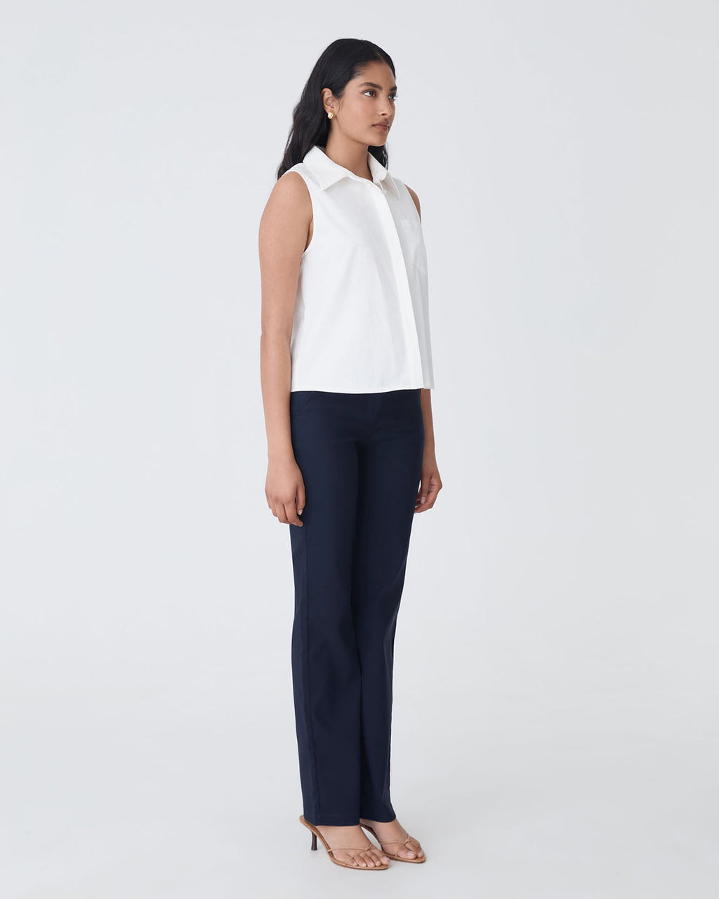 Annalee Classic Pants in navy — side view