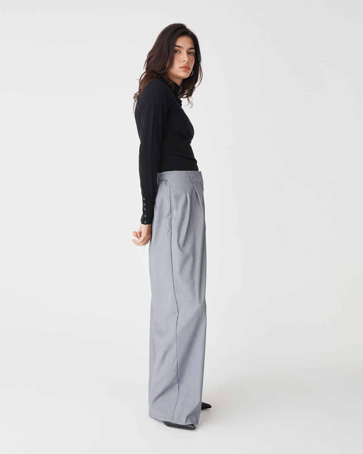 Alice Cut Out Knit in black — side view