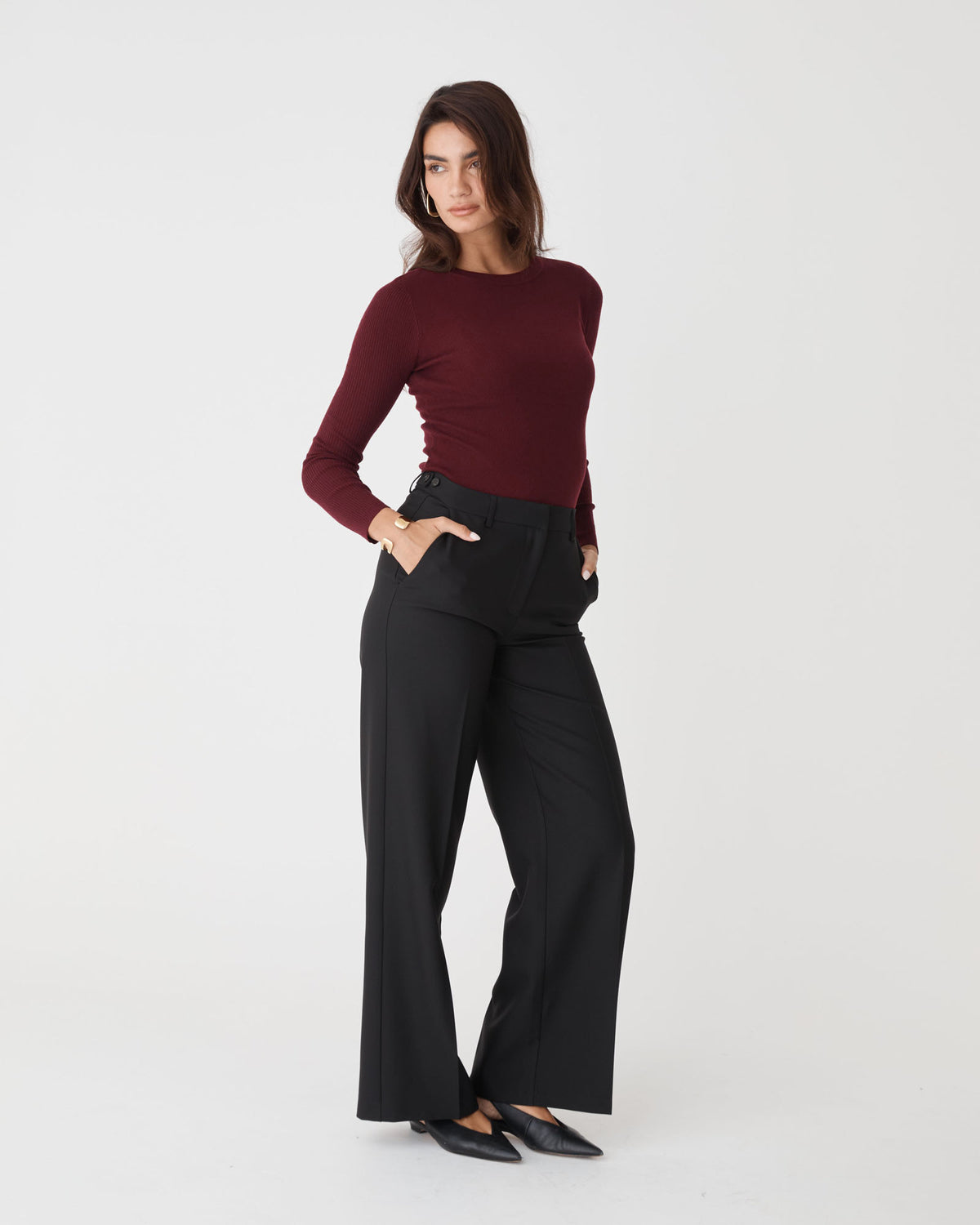 Tania Crew Neck Knit in bordeaux — side view