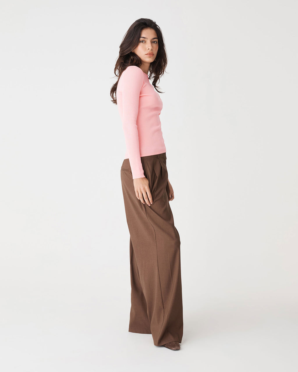 Tania Crew Neck Knit in blush pink — side view