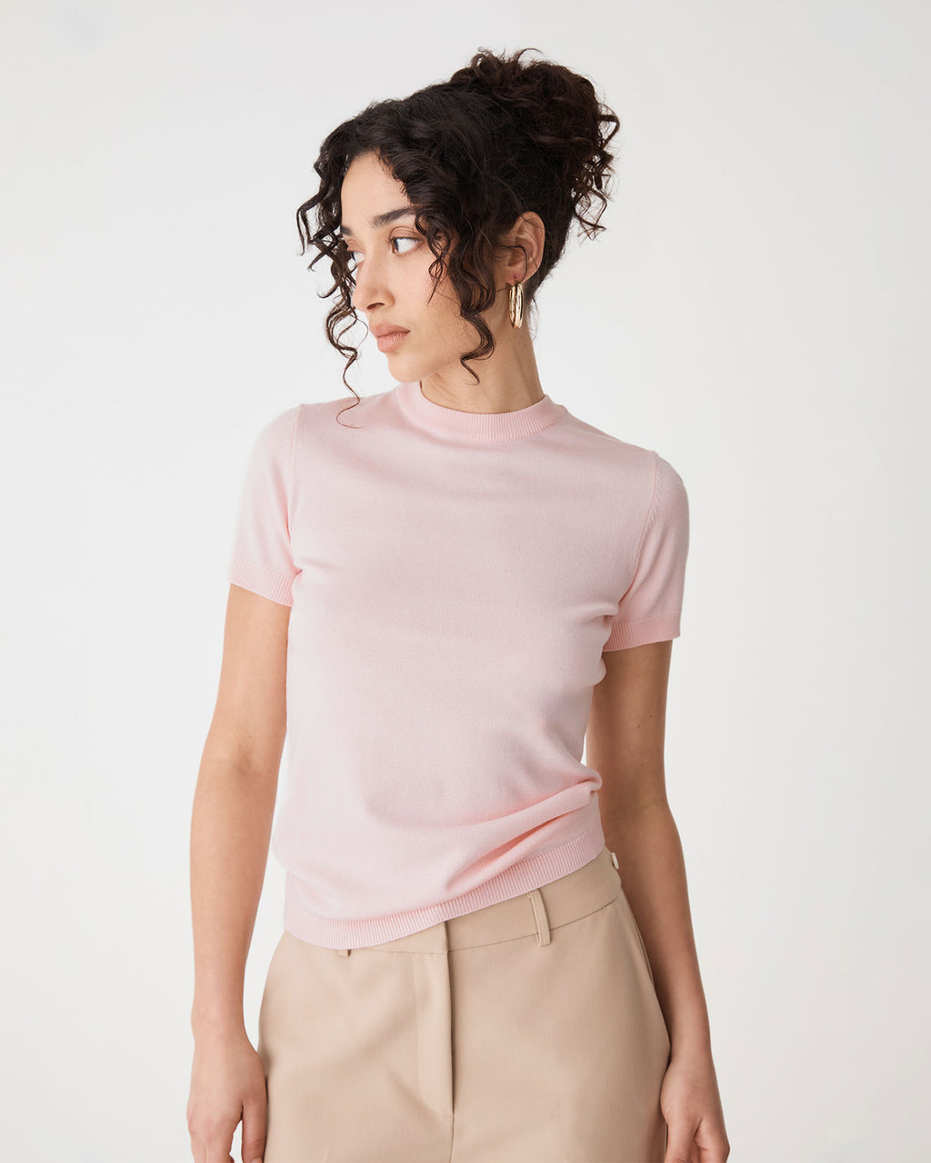 Catherine Short Sleeve Knit in primrose pink — close-up view 2