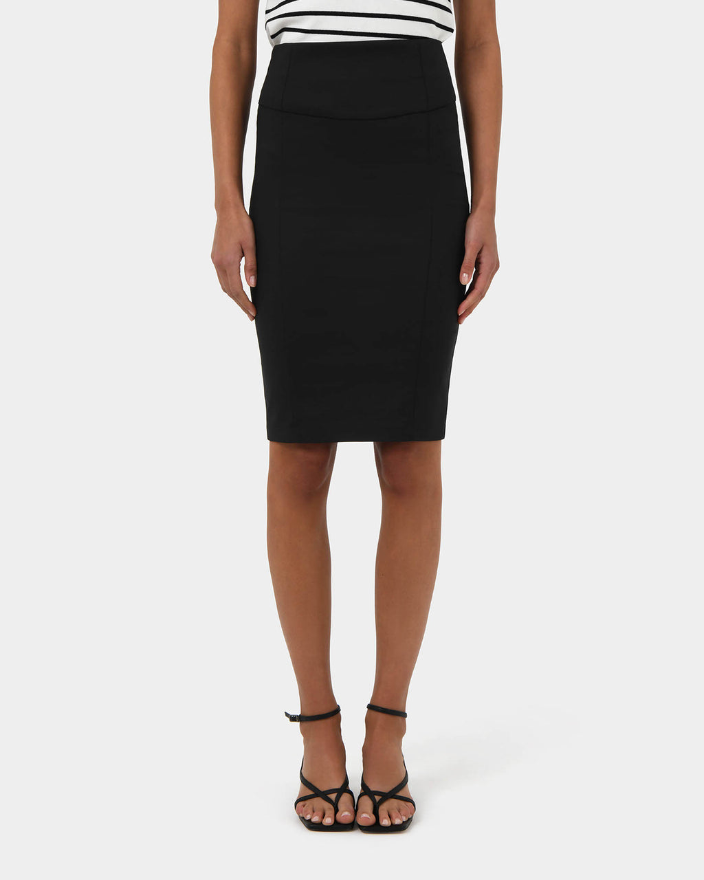 Lauren Pencil Skirt in black — close-up view