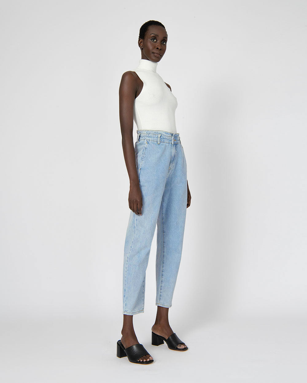 Aubri High-Waisted Jeans in light wash — side view