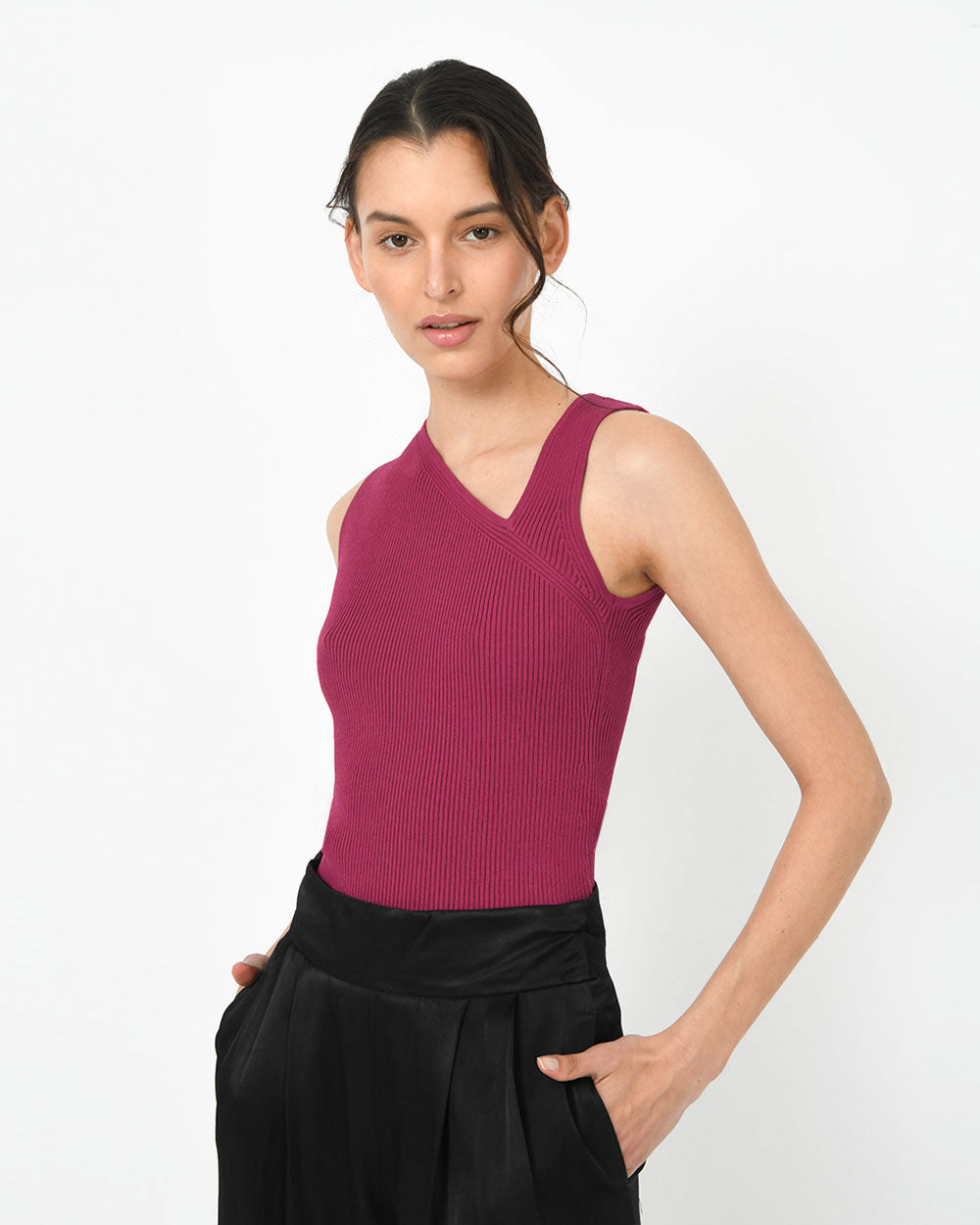 Tiana Asymmetric Knit Top | Women's Tops | Forcast