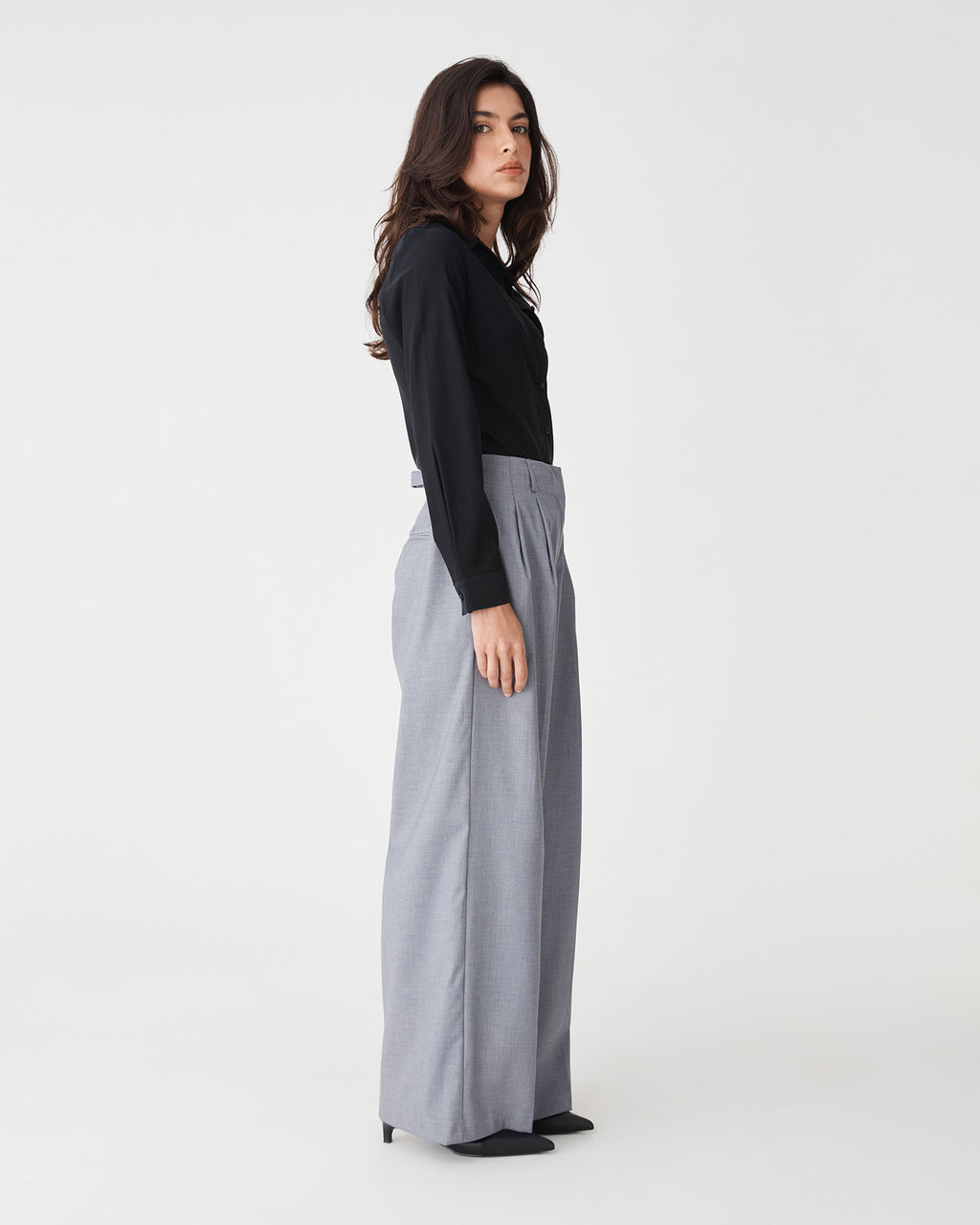 Morgan Collared Shirt in black — side view