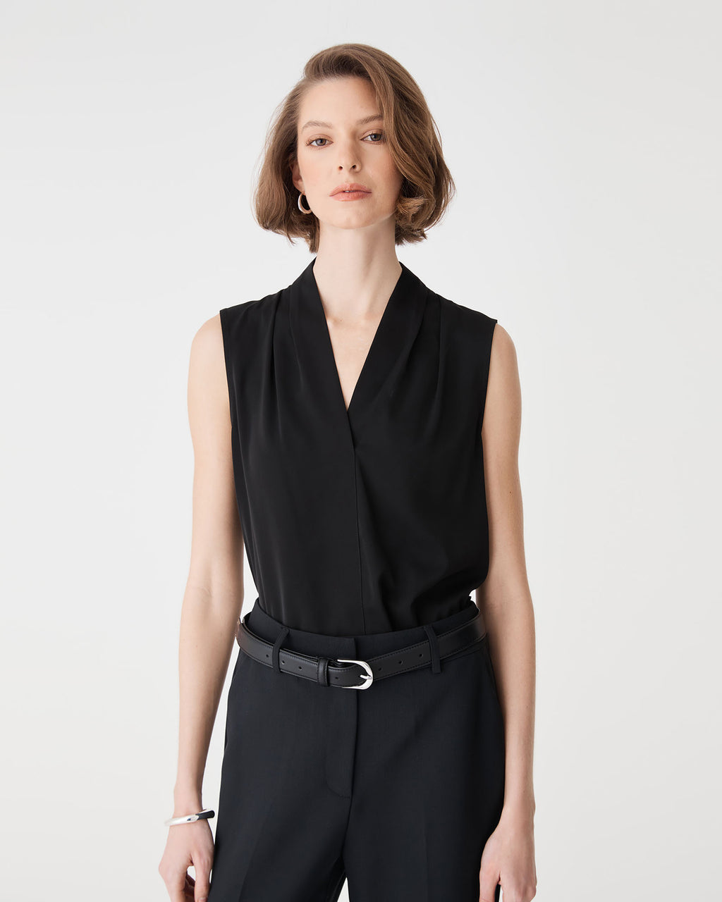 Alivia 2 V-Neck Top in black — view 2