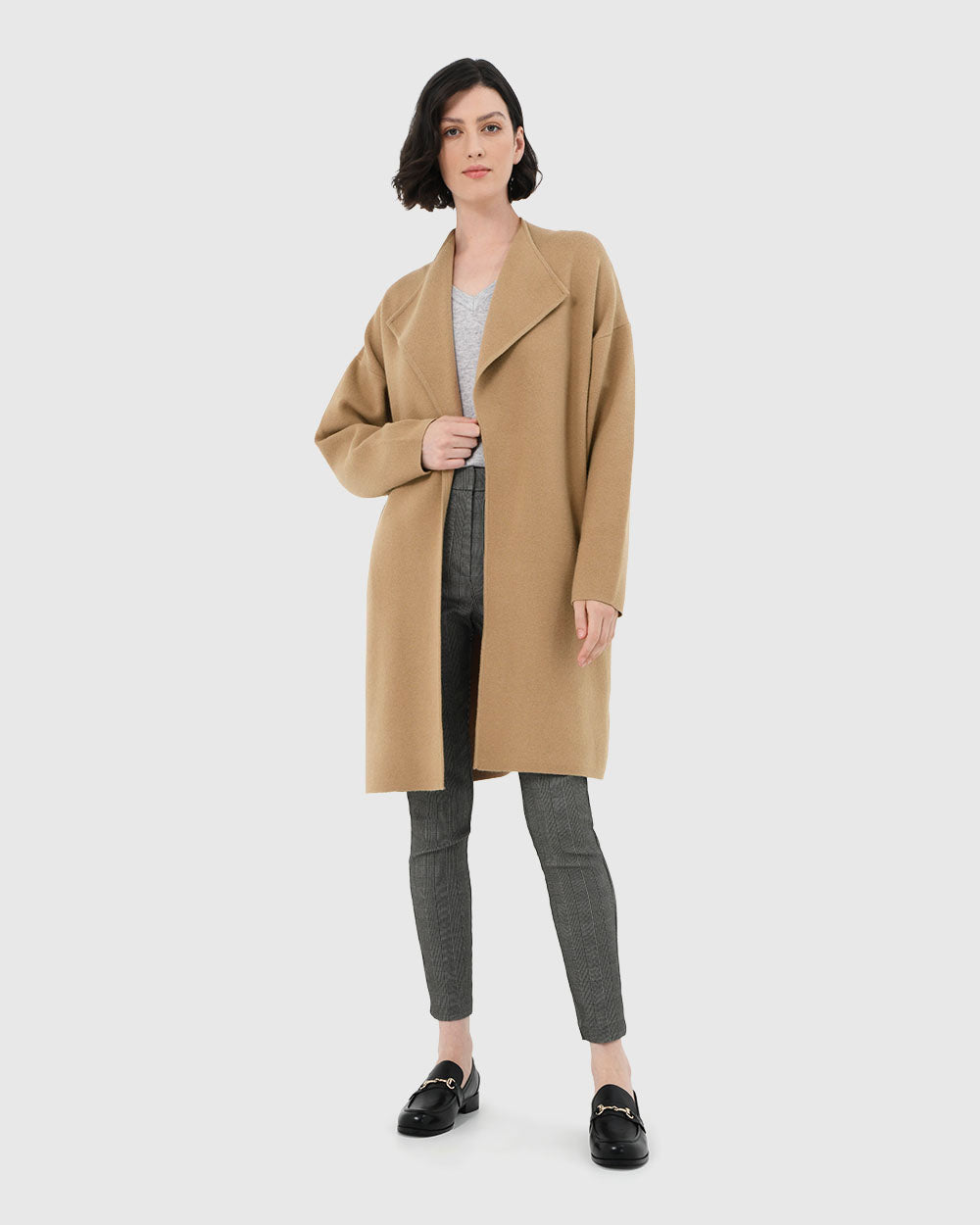 Karisma Coatigan in beige — full-length view