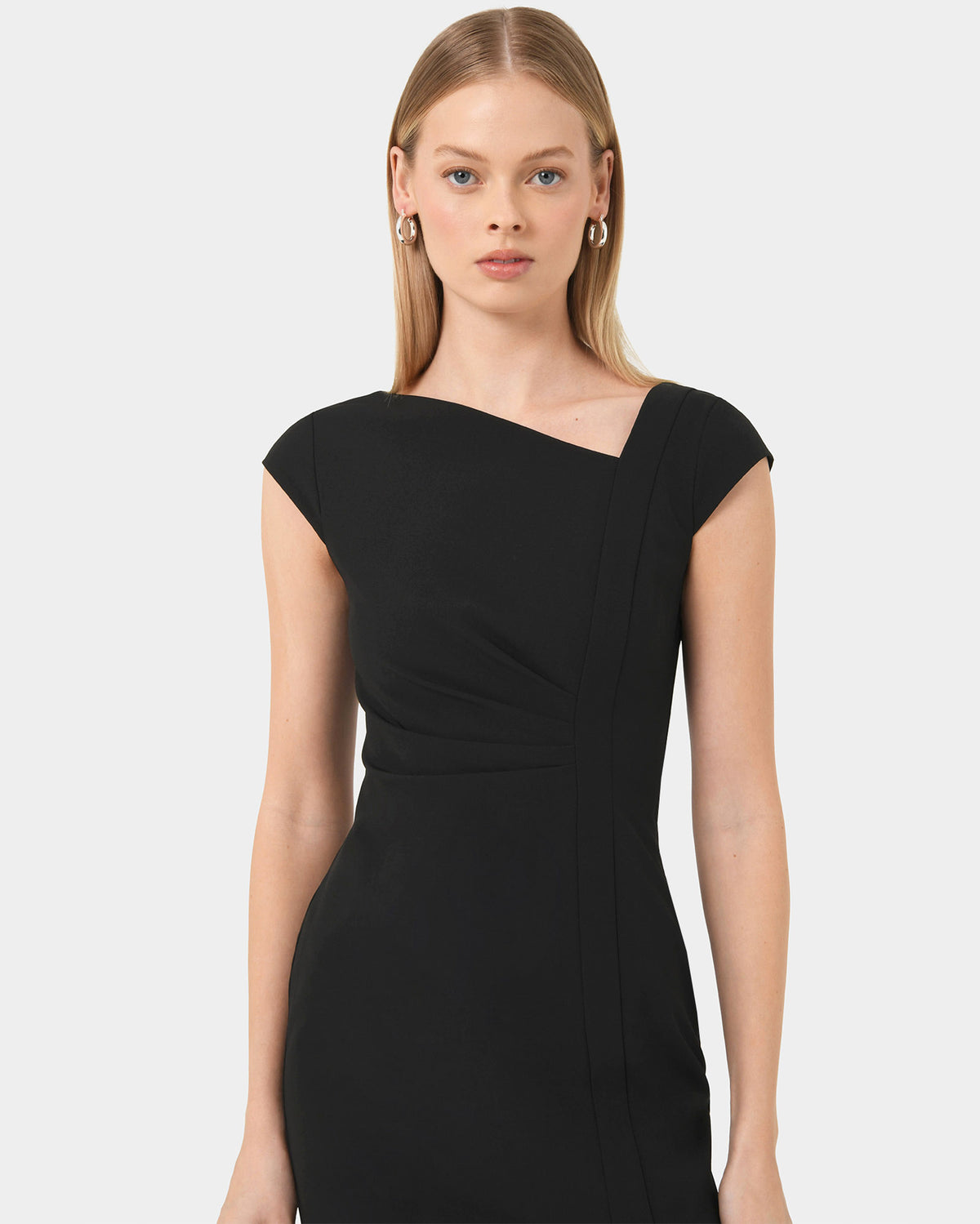New Kenzie Asymmetric Dress in black — fabric detail