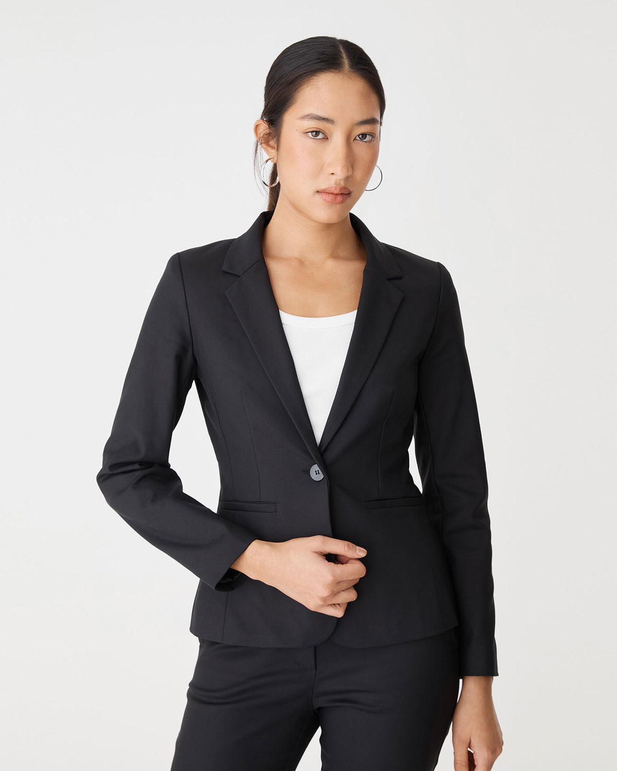 Safira Suit Jacket in black — close-up view