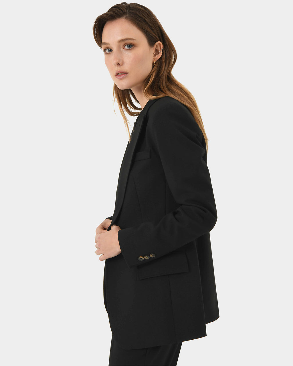 Hunter Single Breasted Blazer in black — side view 2