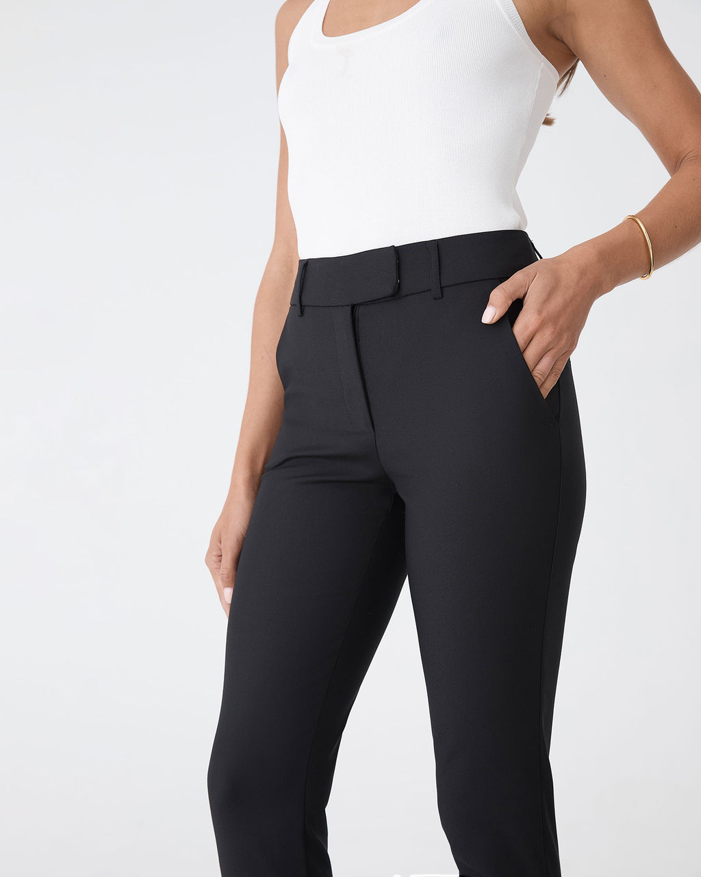 Josie 2 Cropped Notch Pants in black — fabric detail