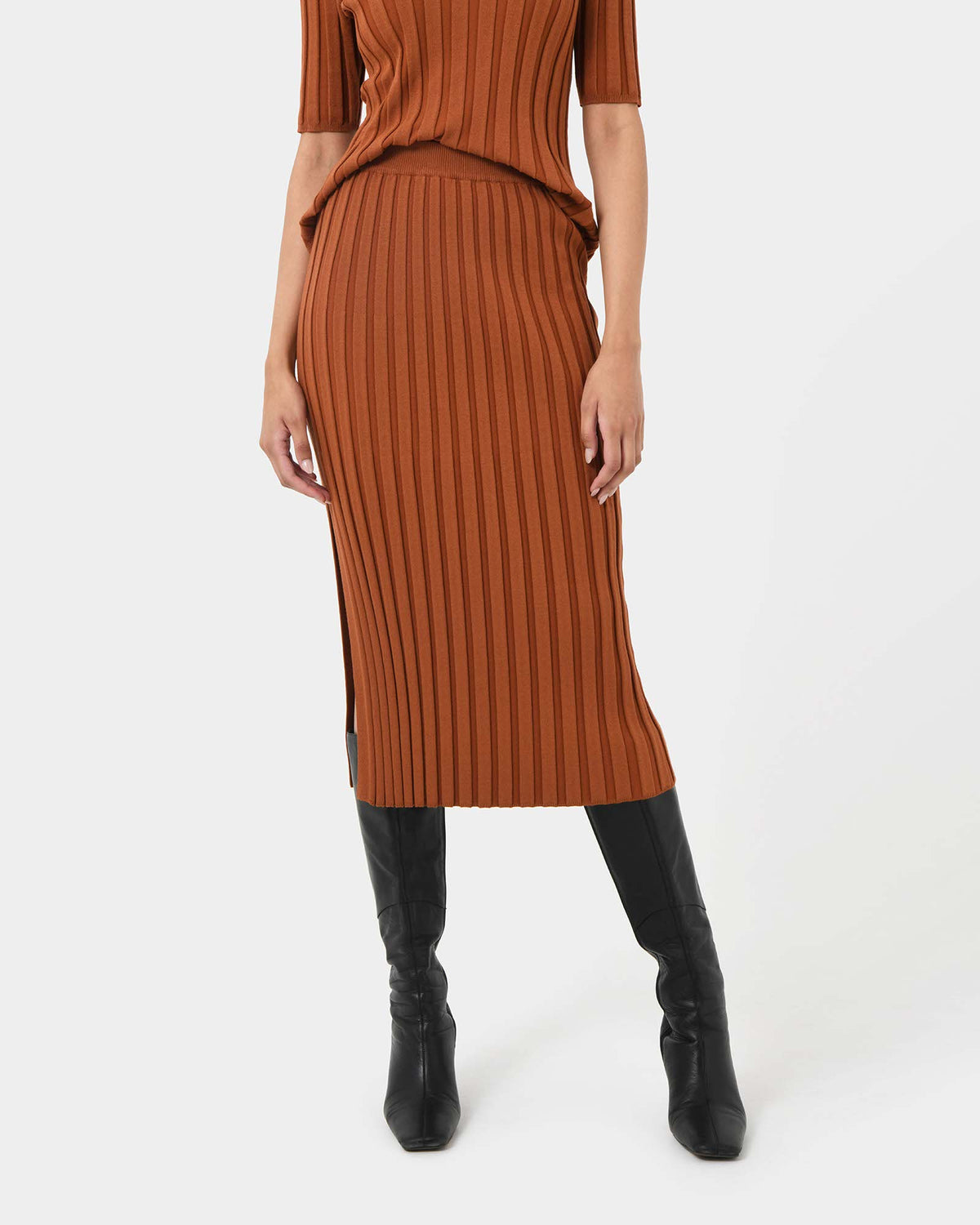 Manhattan Knit Skirt in rust — close-up view