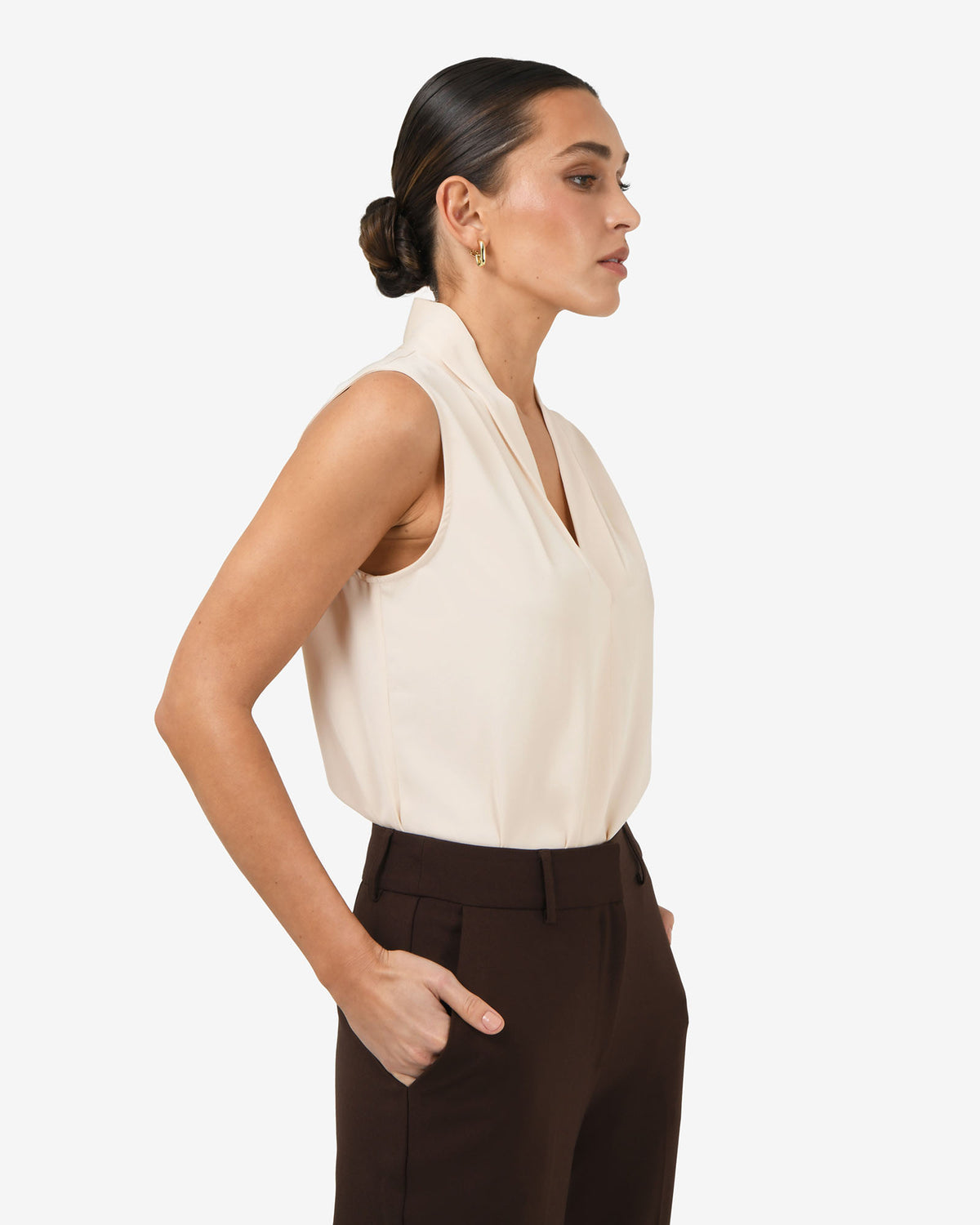 Alivia 2 V-Neck Top in white sand — side view