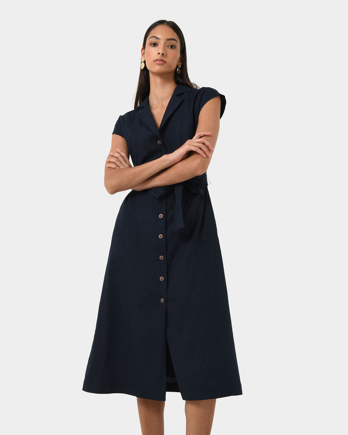 Kade V-neck Linen Dress in navy — close-up view 3