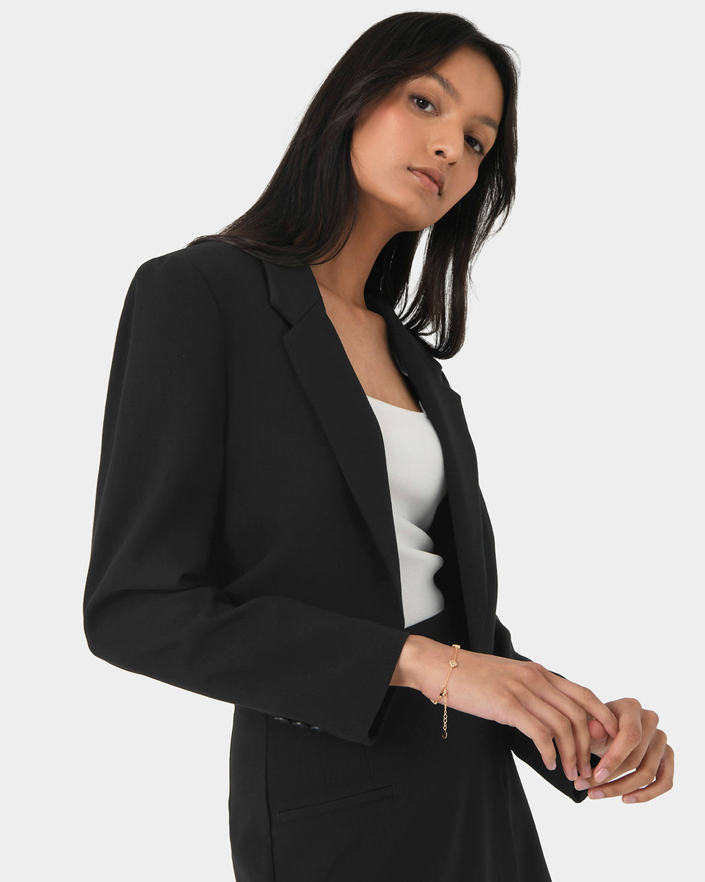 Nikki Cropped Blazer in black — side view