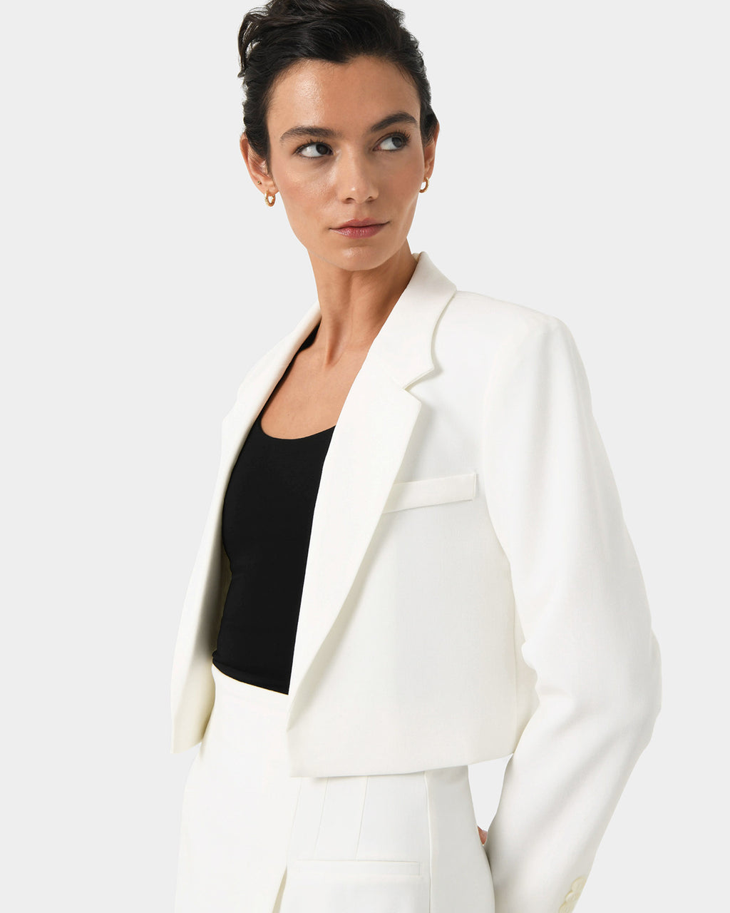 Nikki Cropped Blazer in ivory — side view