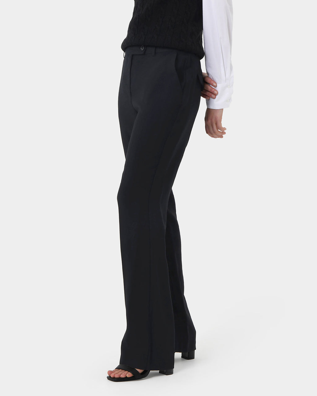 Indiana Straight Leg Pants in black — close-up view 2