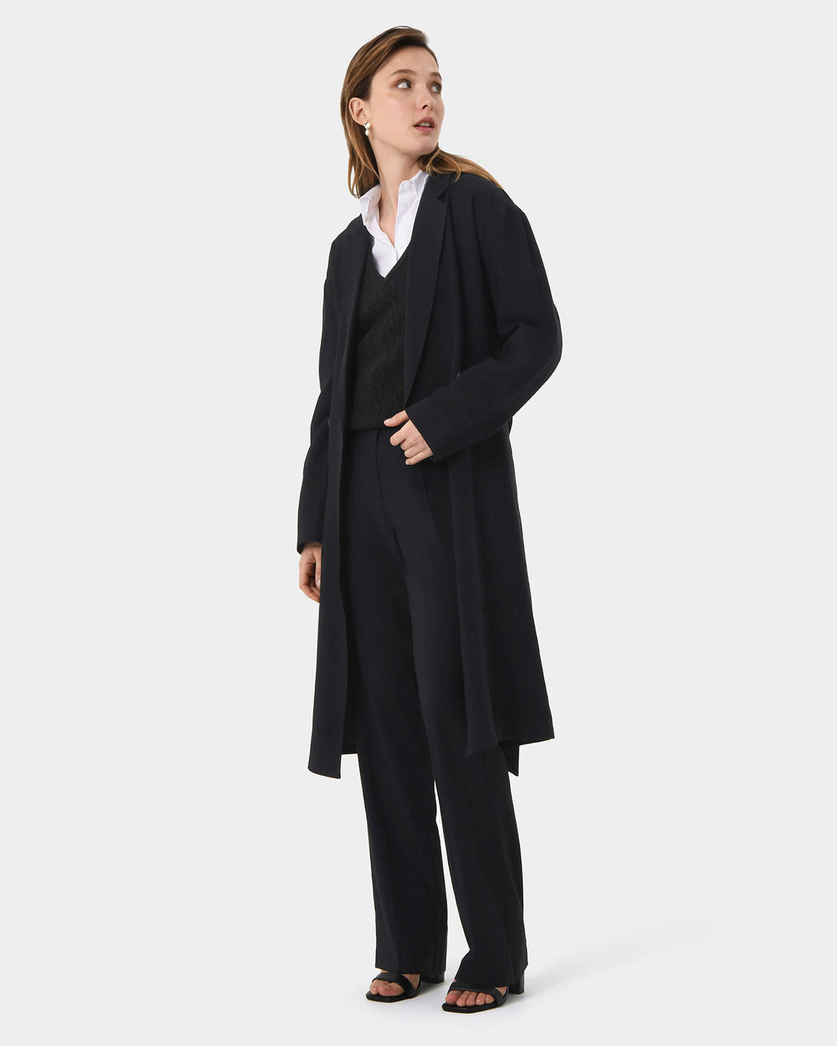 Indiana Straight Leg Pants in black — side view 2