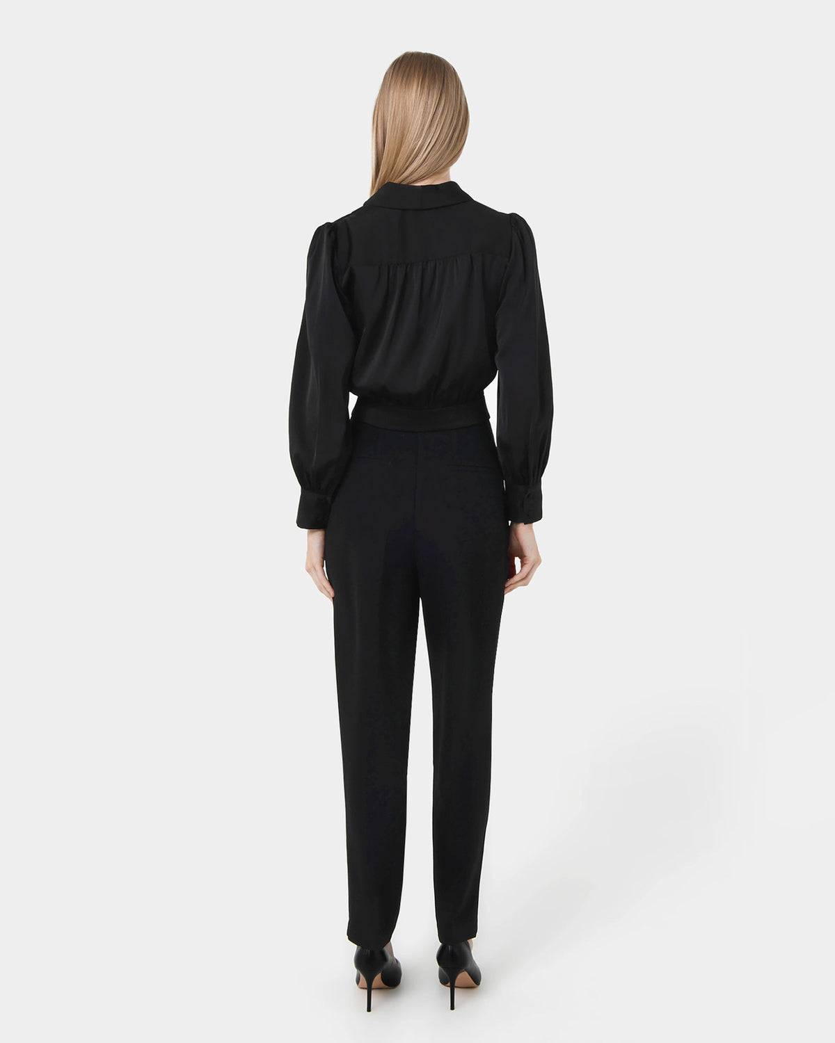 Rylan Tapered Pants in black — back view