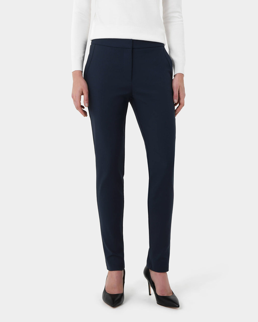 New Taylor Slim Pants in blue — close-up view 2