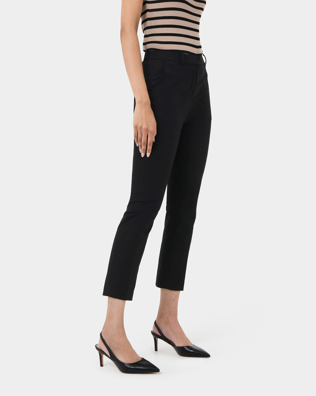 Hadley Straight Leg Pants in black — side view
