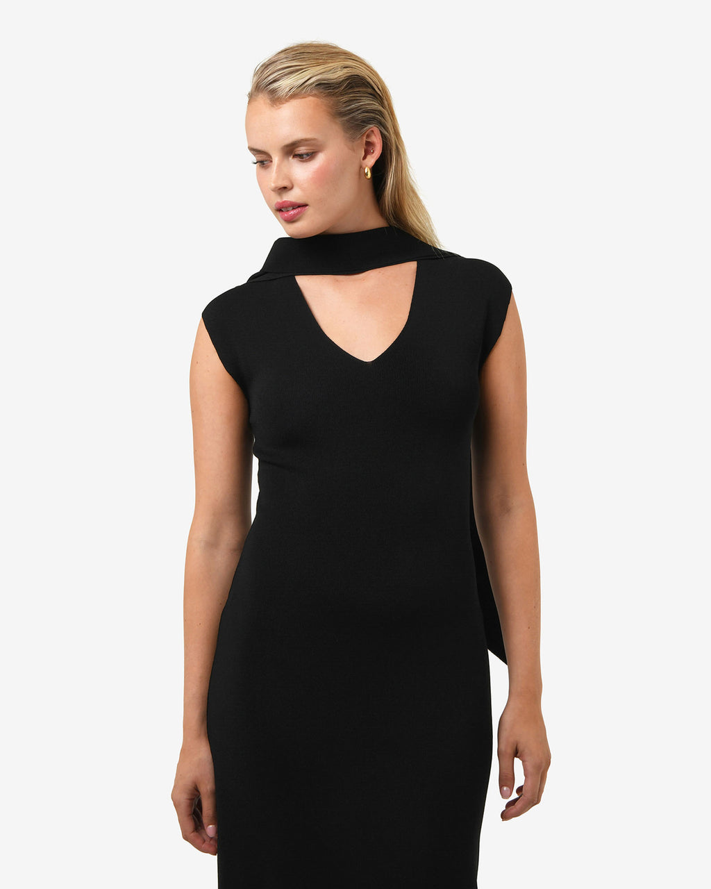 Byron Scarf Knit Dress in black — close-up view