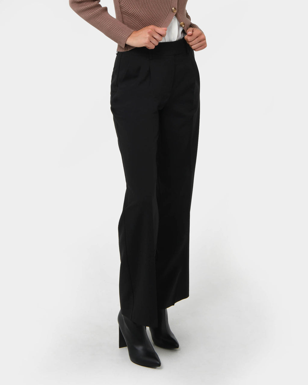 Amera Wide Leg Tailored Pants in black — close-up view