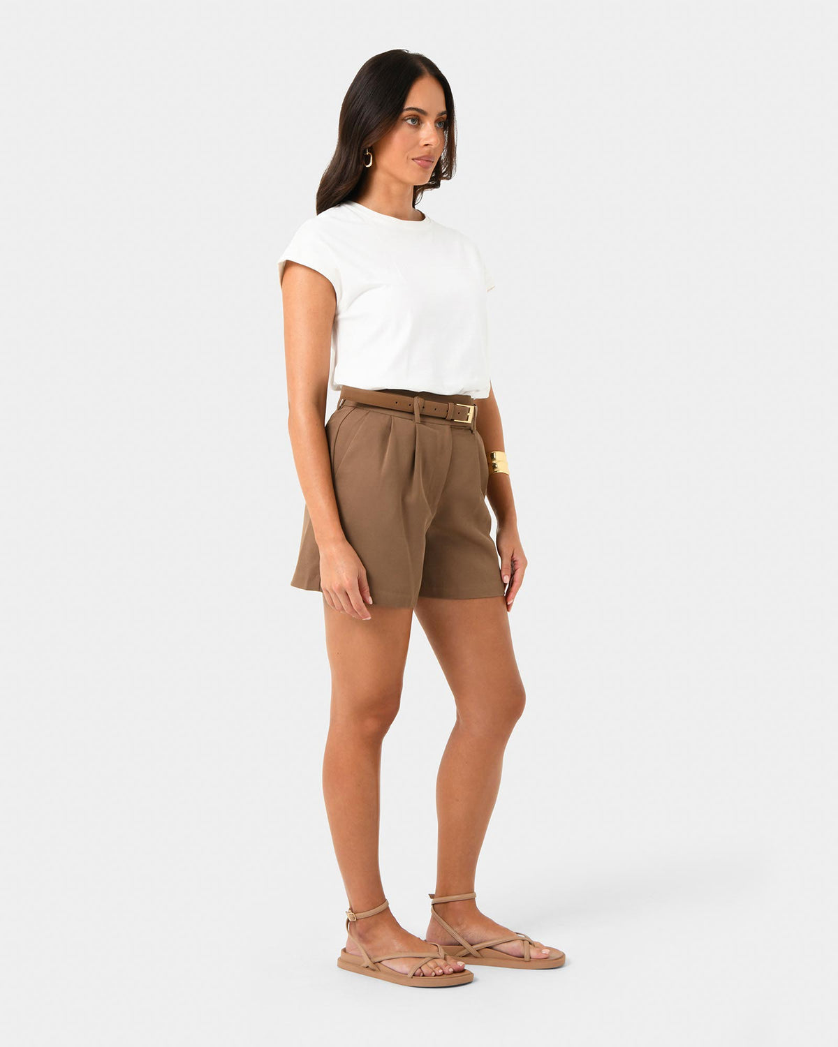 Lexee Pleat Front Short in tobacco — side view