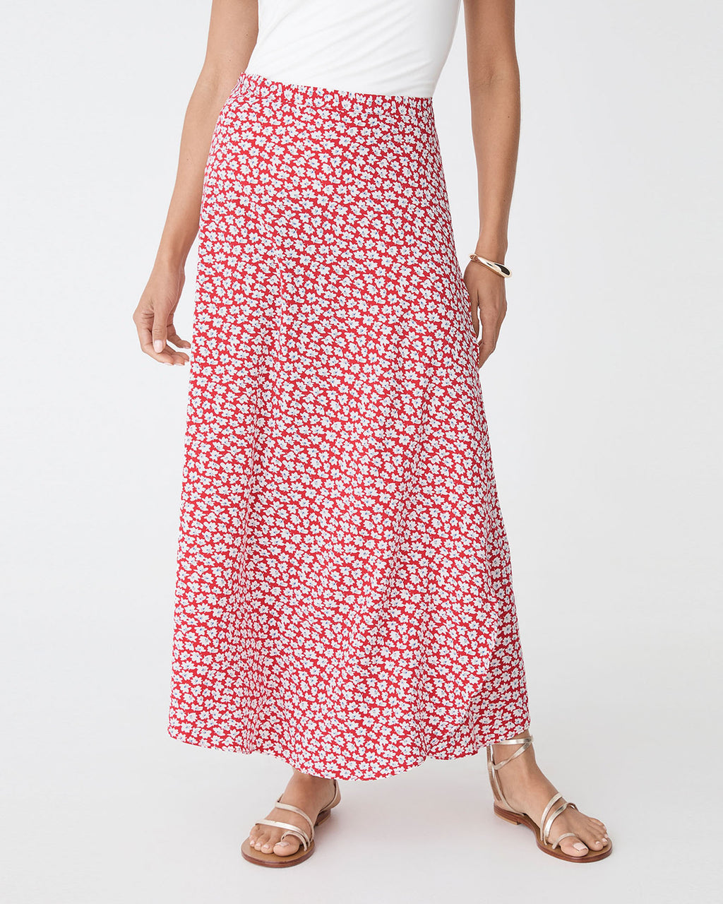 Tara Floral Wrap Skirt in red white — close-up view