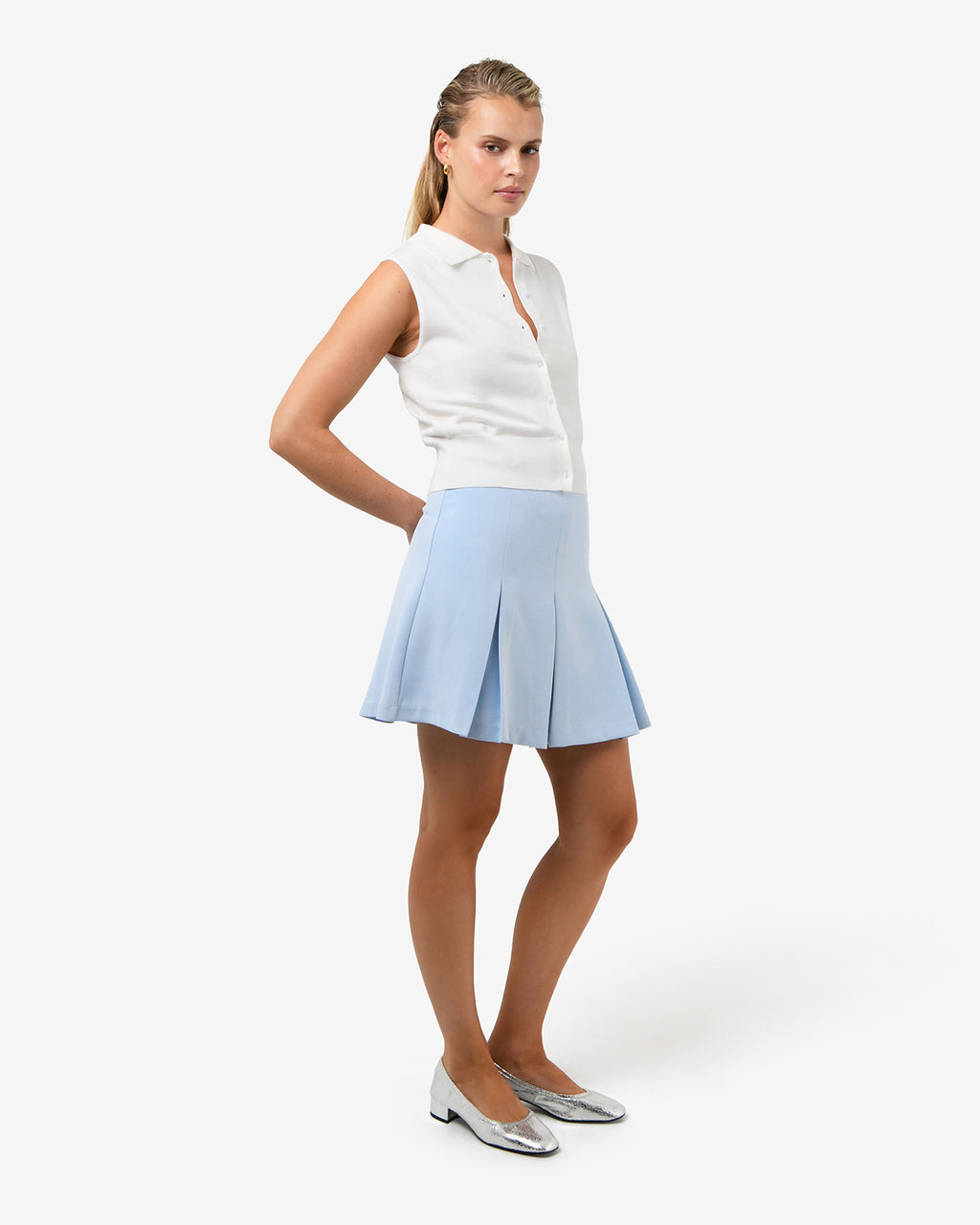 Ace Pleated Skirt in pastel blue — side view