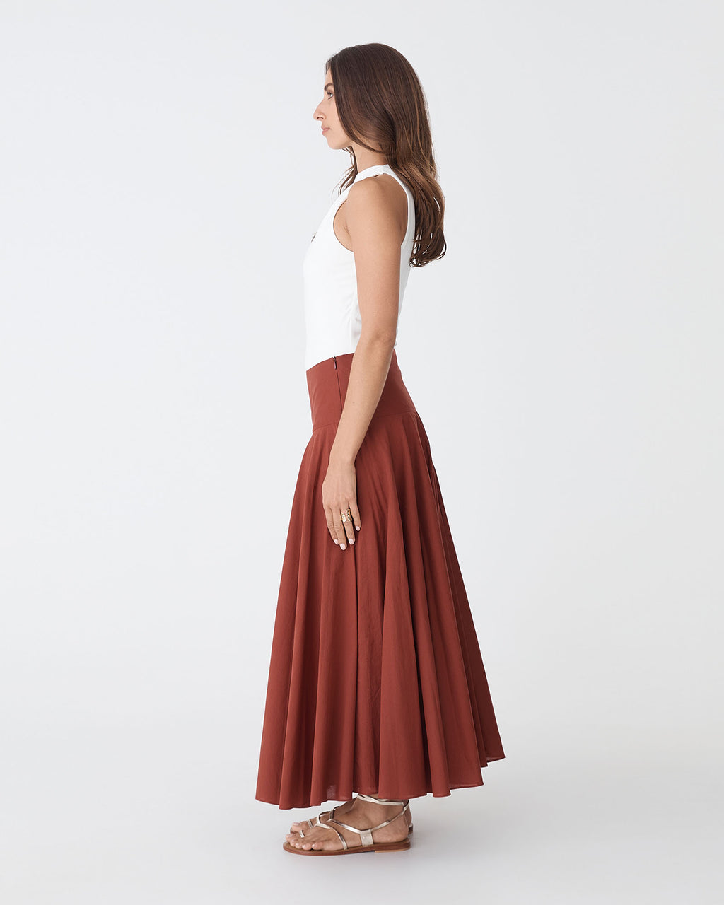 Deb Cotton Midi Full Skirt in brick — side view