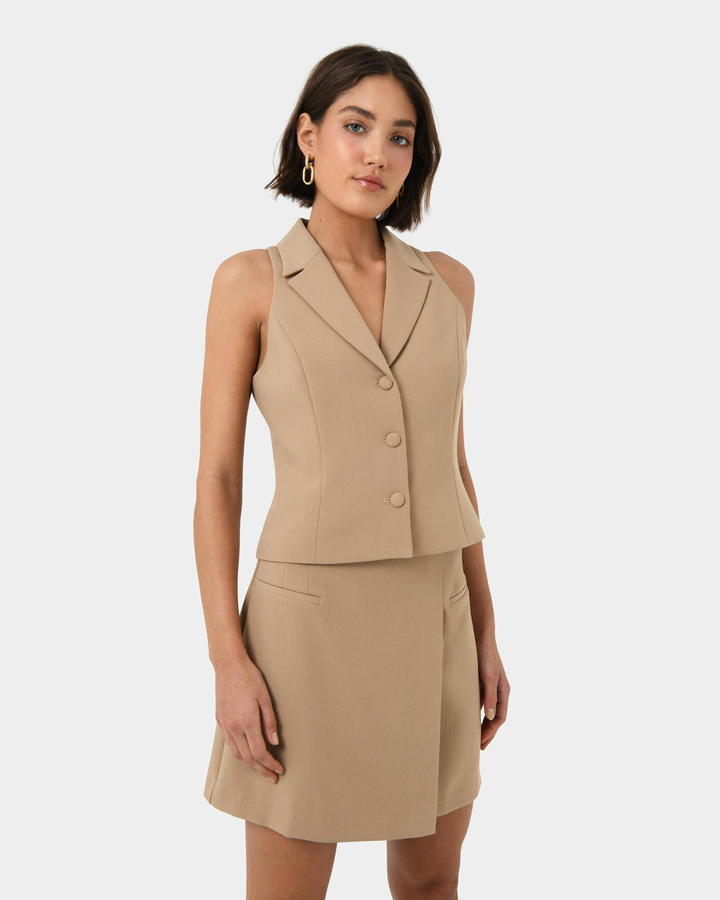 Nikki Tailored Vest in warm taupe — close-up view 2