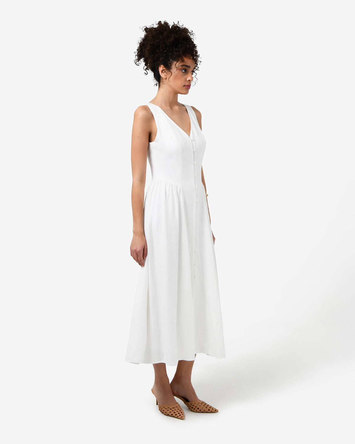 Kendal Linen Blend Dress in white sugar — side view