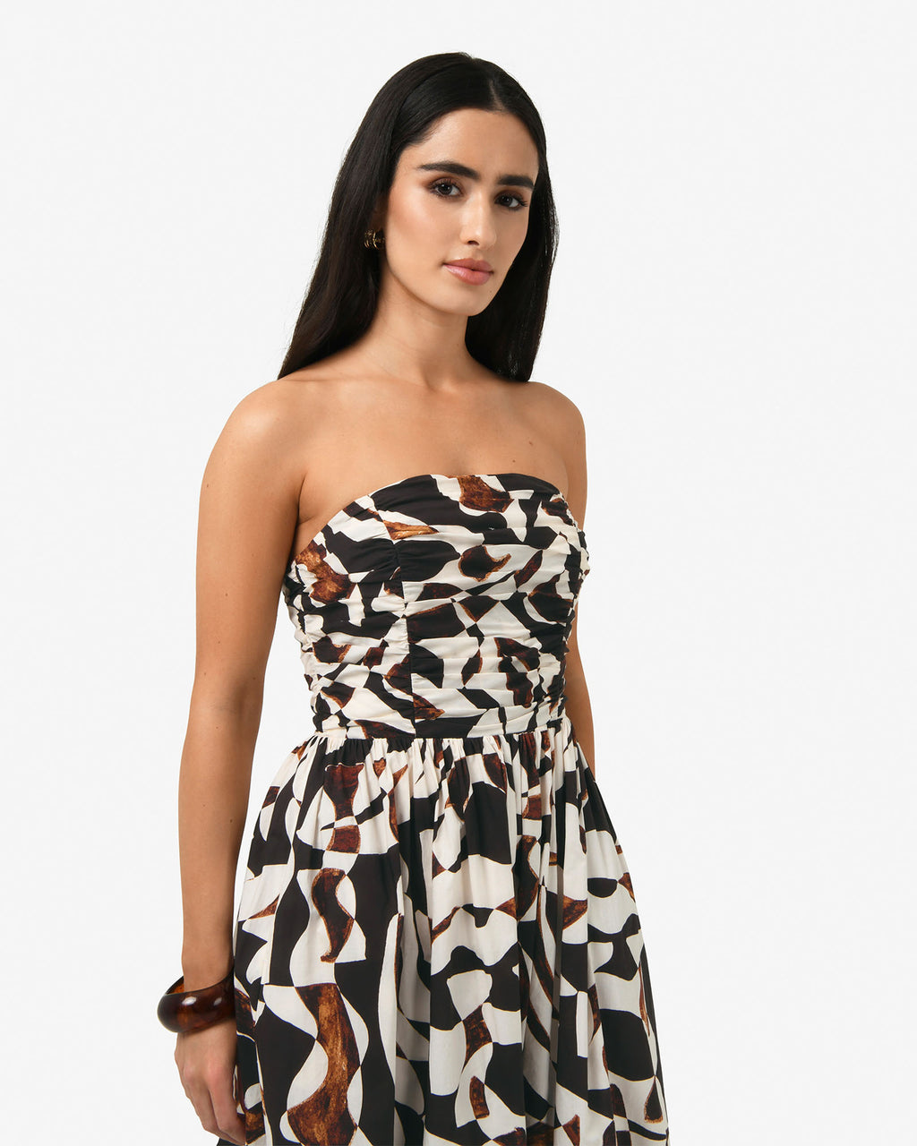 Hazel Printed Strapless Dress in brown retro — close-up view