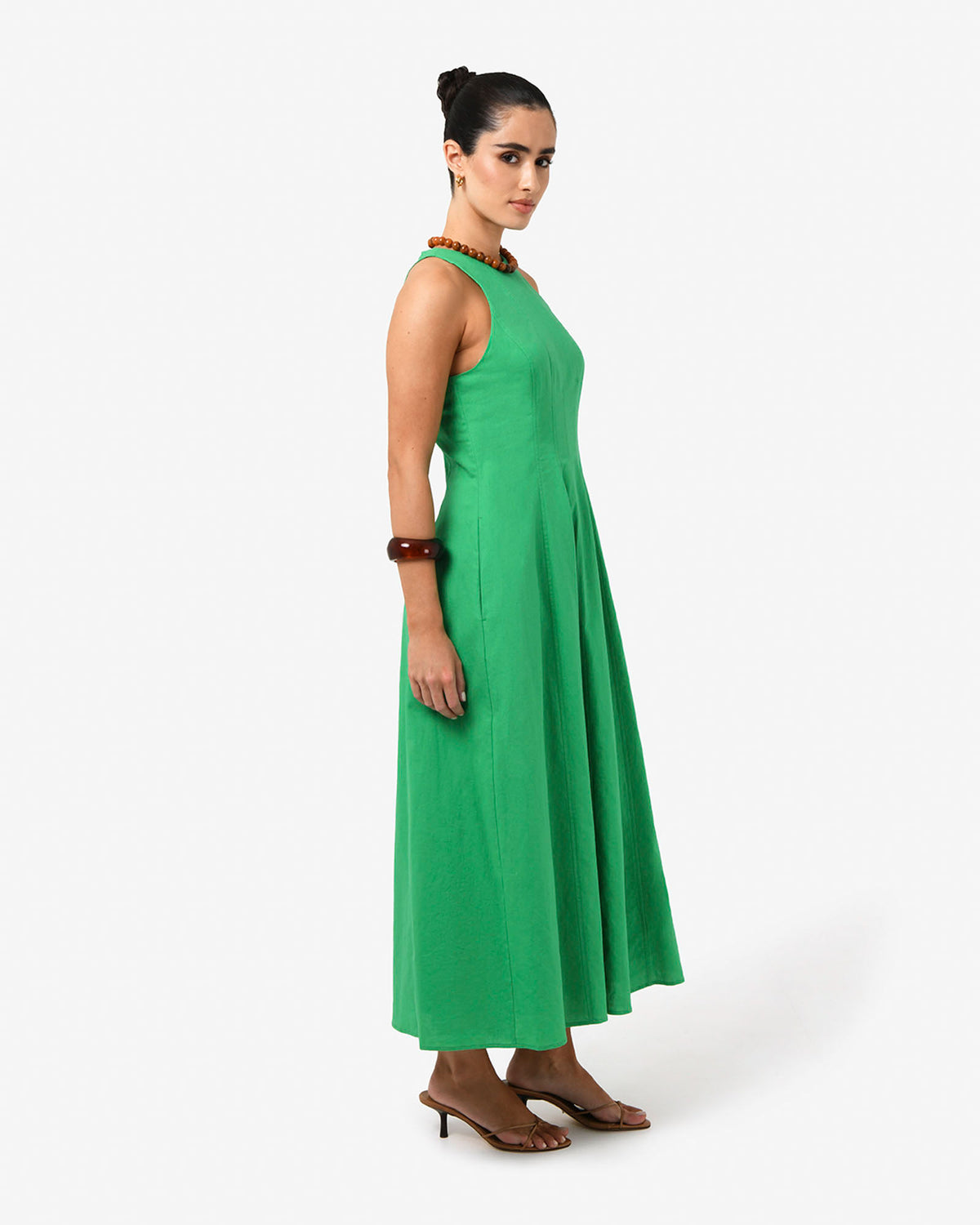 Tory Linen Blend Panel Dress in grass green — side view