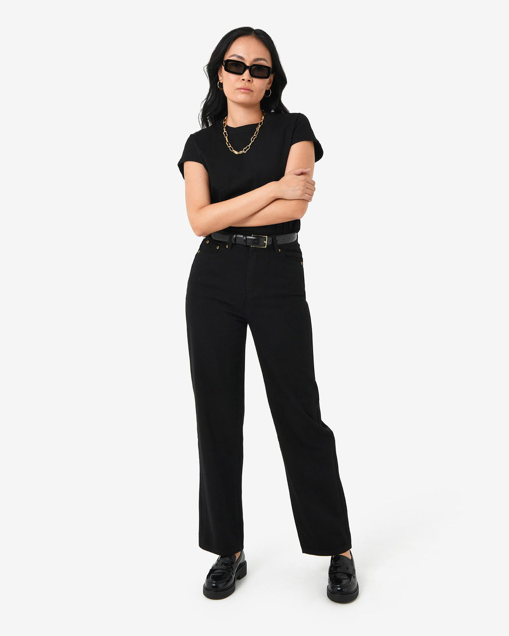 Alex Boyfriend Jeans in black — full-length view