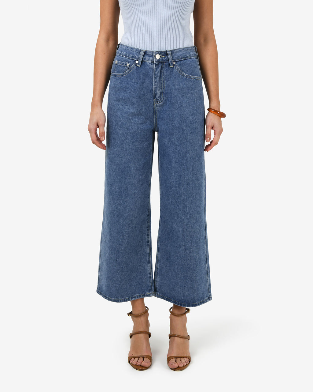 Windsor Cropped Wide Leg Jeans in mid wash blue — close-up view 2