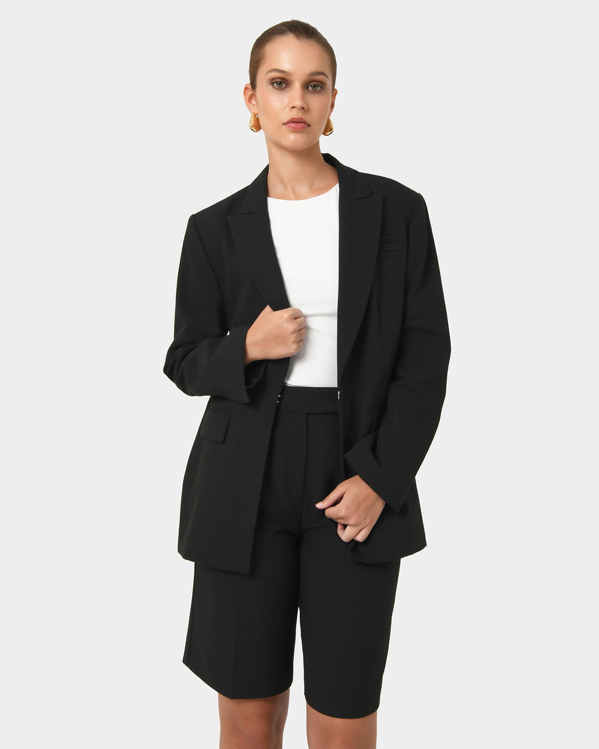 Sonique Tailored Blazer in black — close-up view