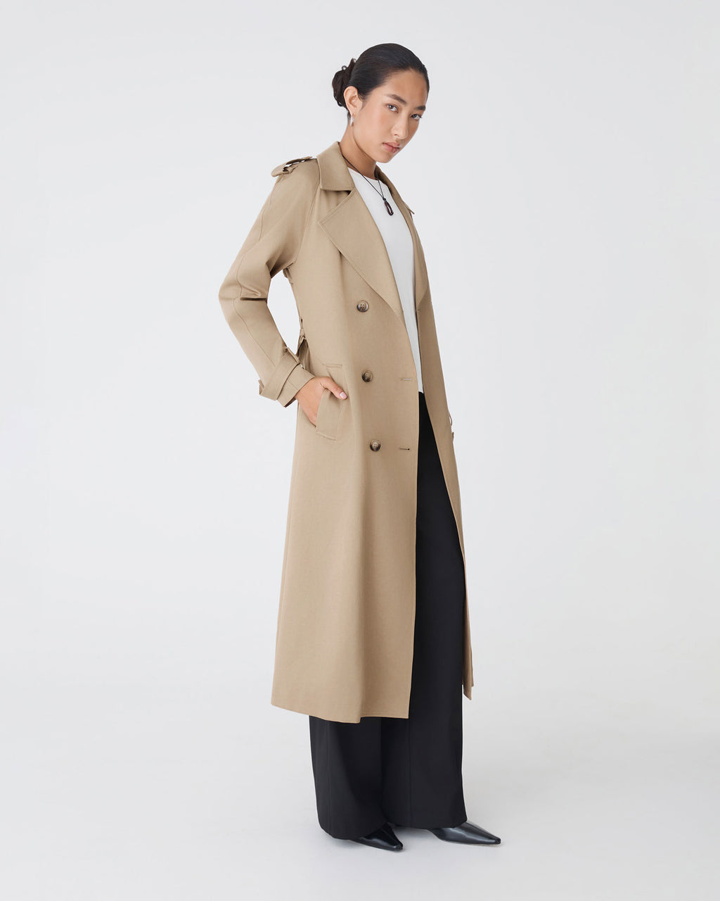 Bailey Trench Coat in beige — side view