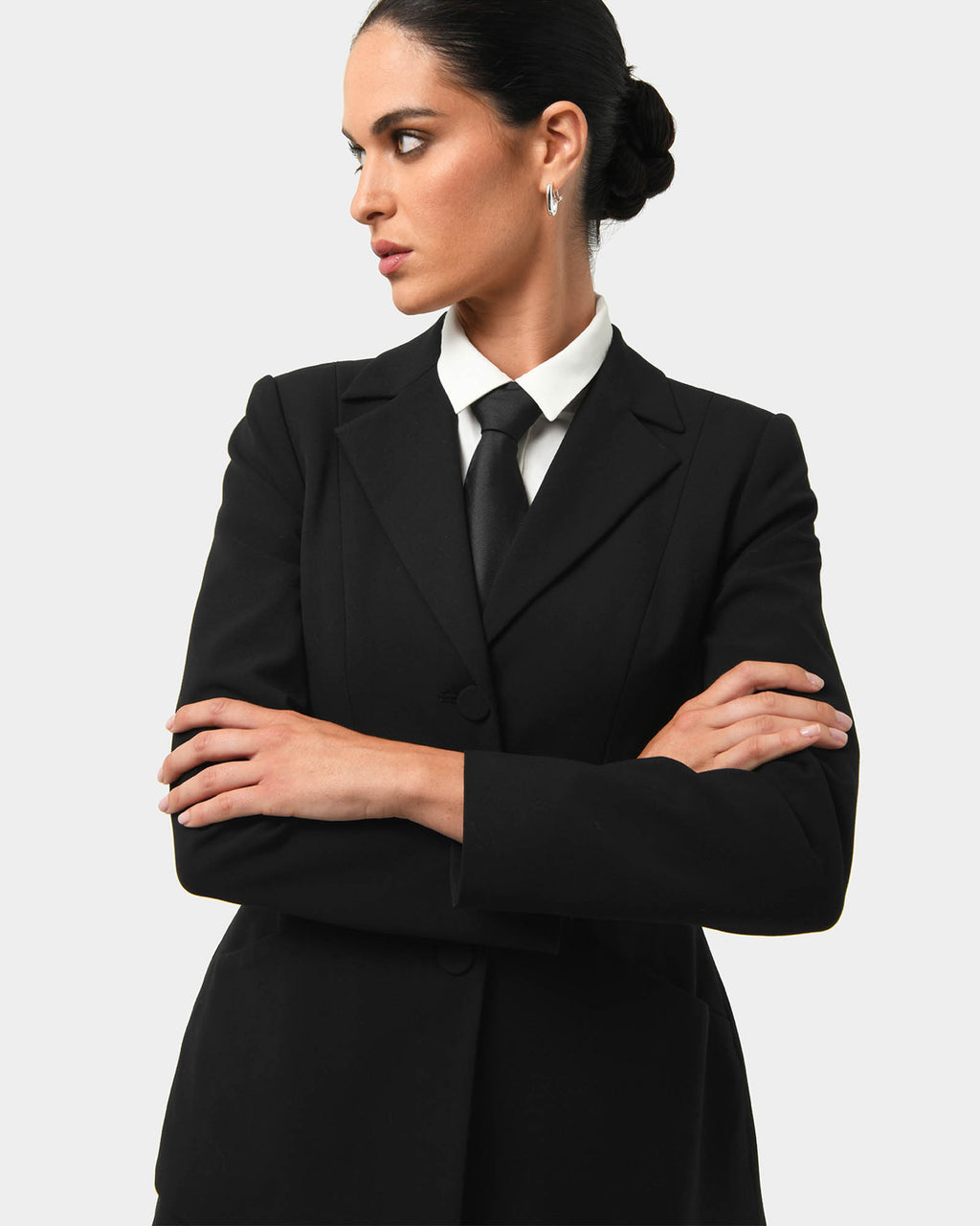 Gordon Hourglass Blazer in black — fabric detail