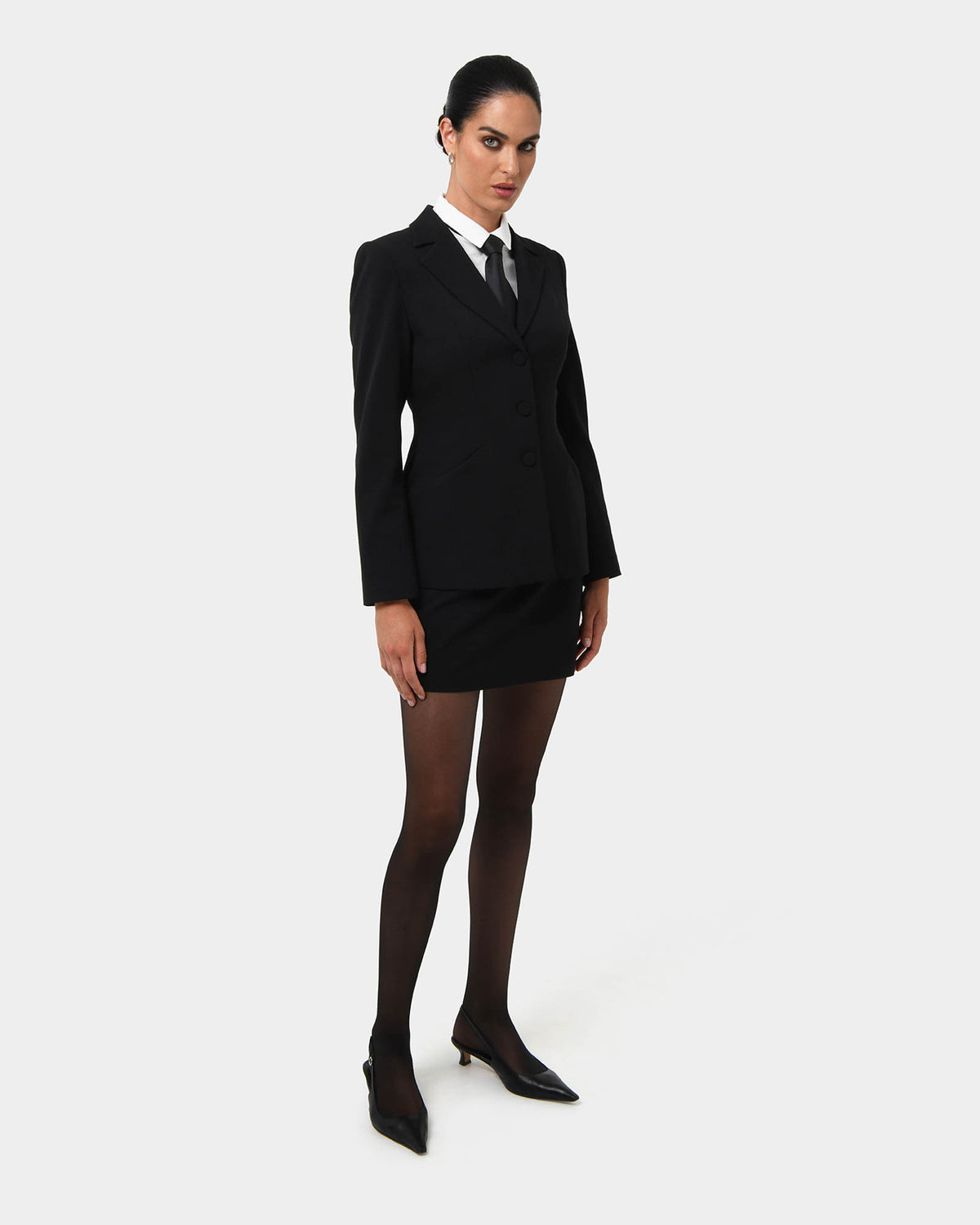 Gordon Hourglass Blazer in black — side view