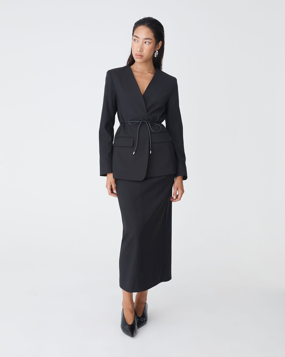 Aaria Collarless Blazer in black — full-length view 2
