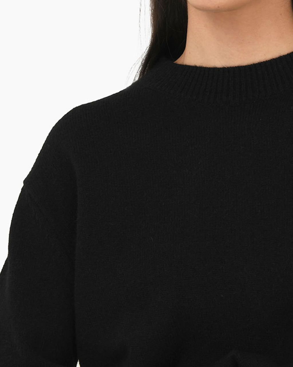 Joyli Round Neck Knit in black — fabric detail