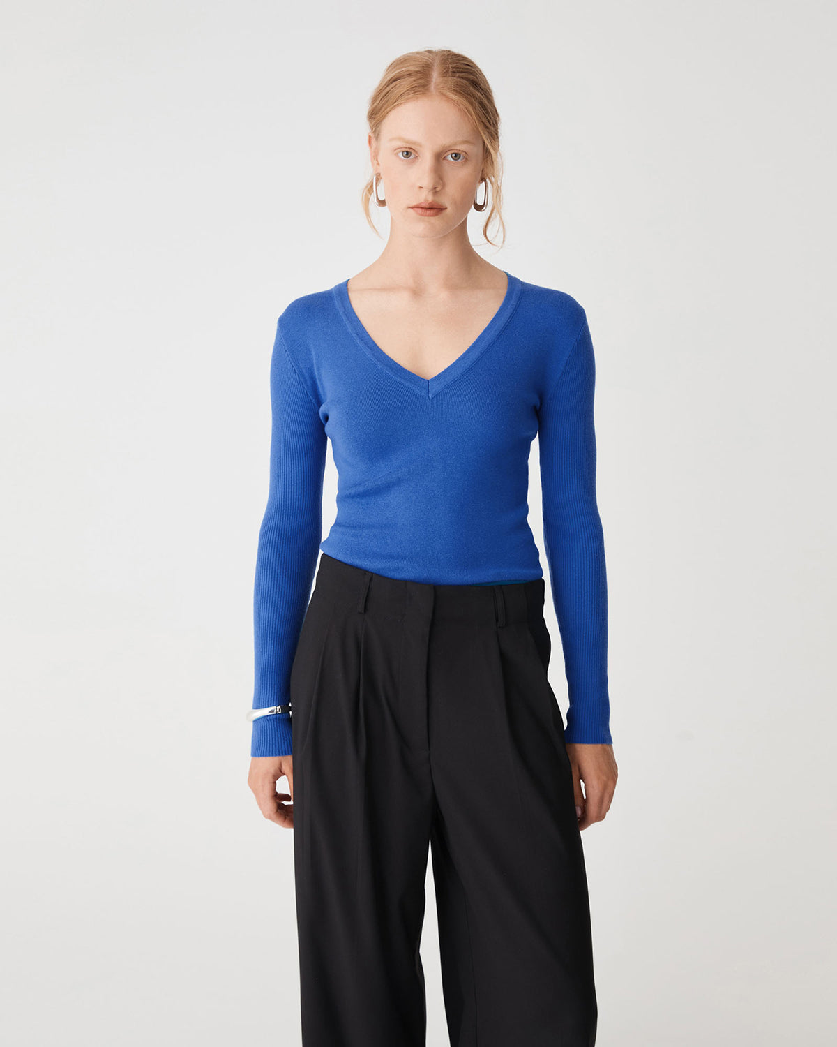 Vicky V-Neck Knit in lapis — close-up view