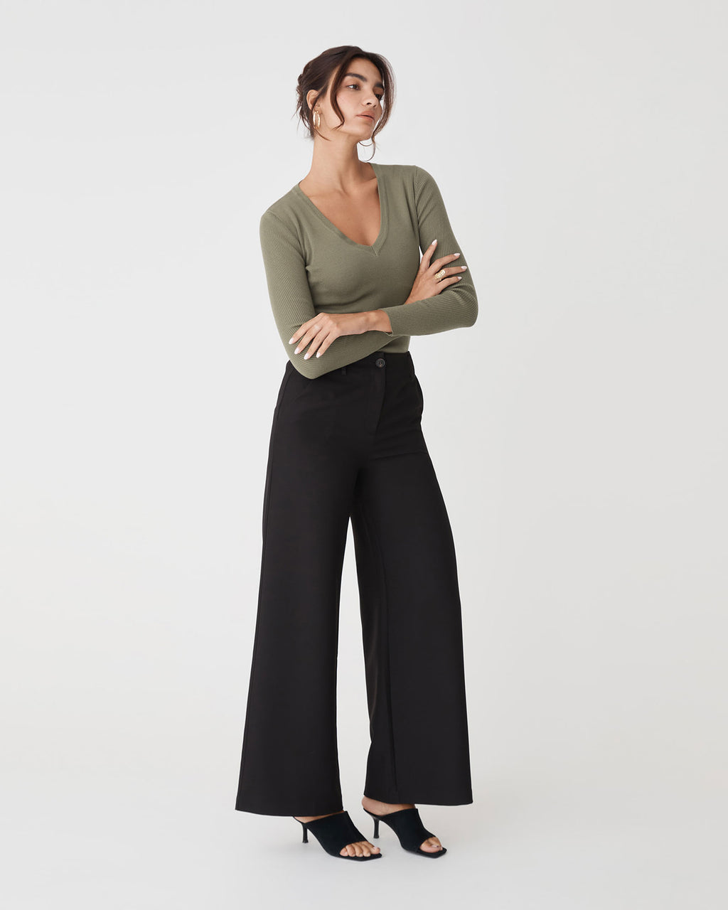 Vicky V-Neck Knit in olive leaf — side view