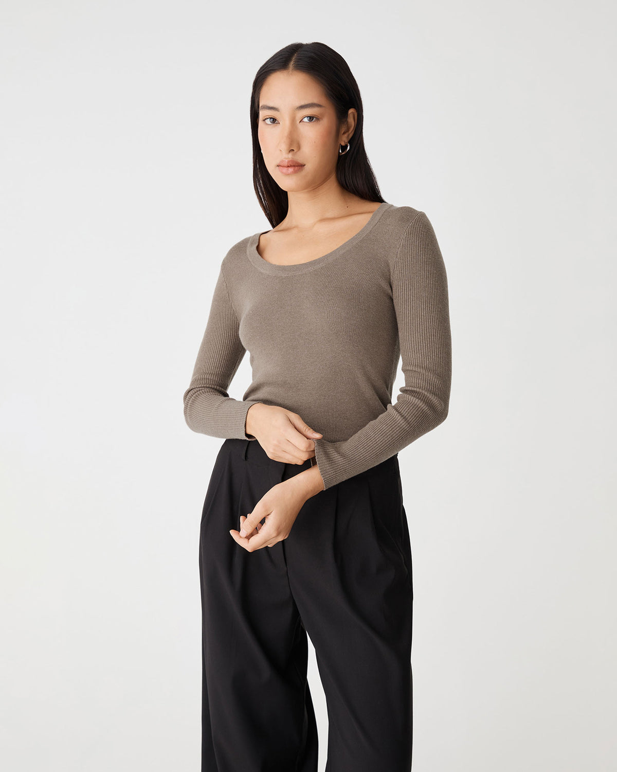 Samira Scoop Neck Knit in mushroom — close-up view 2