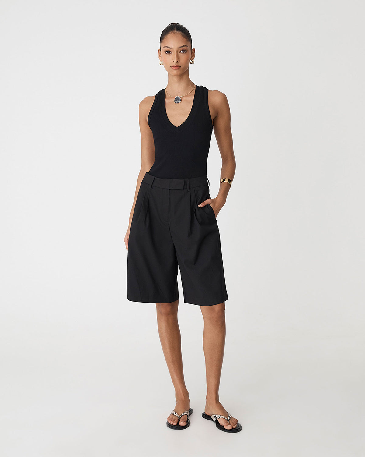 Sonique Tailored Short in black — full-length view