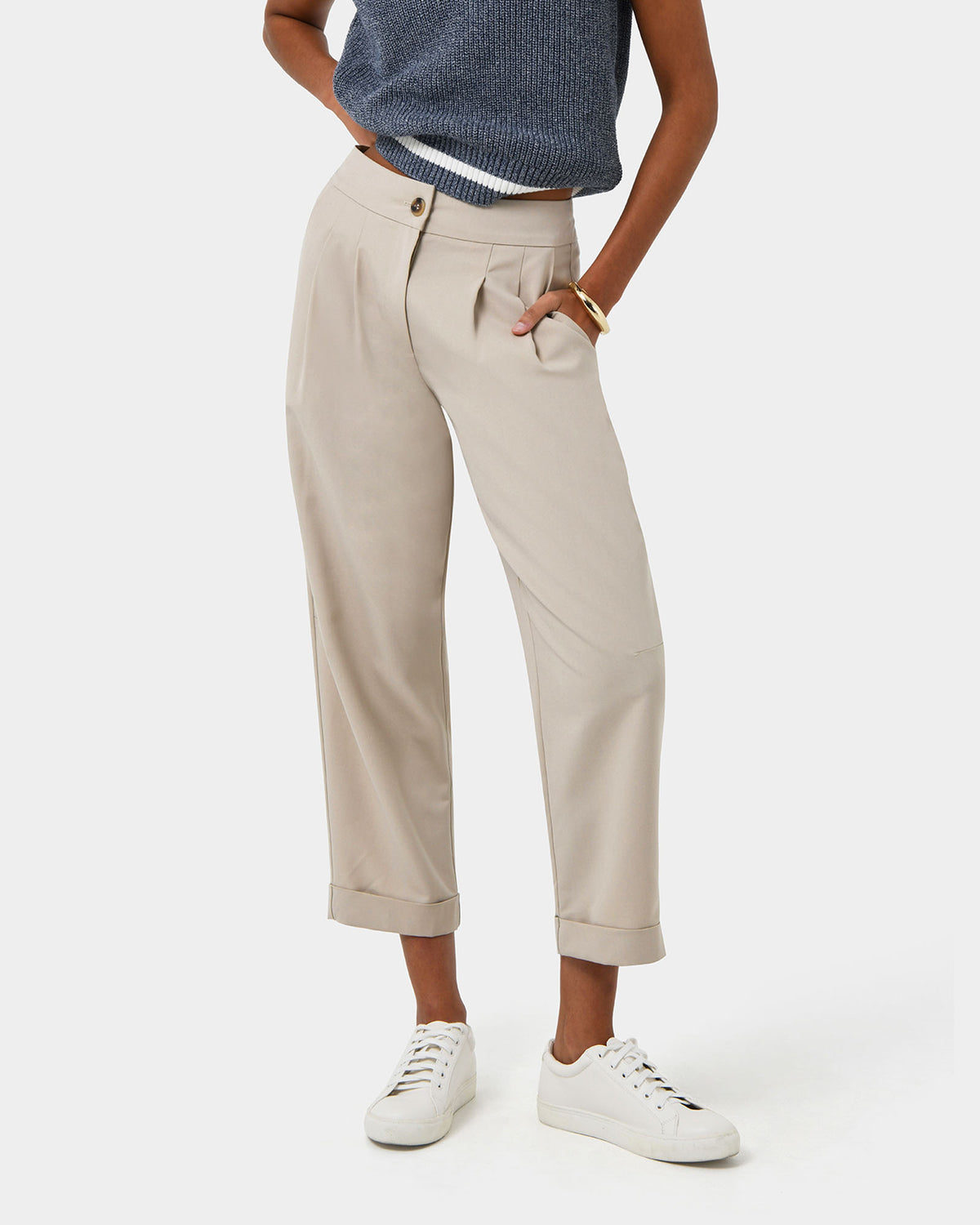 Antonia Relaxed Cuff Pants in beige — close-up view