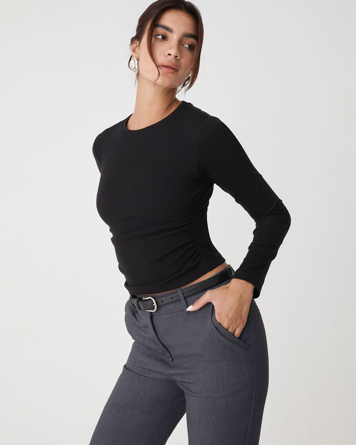 Merid Tailored Pants in dark grey — side view
