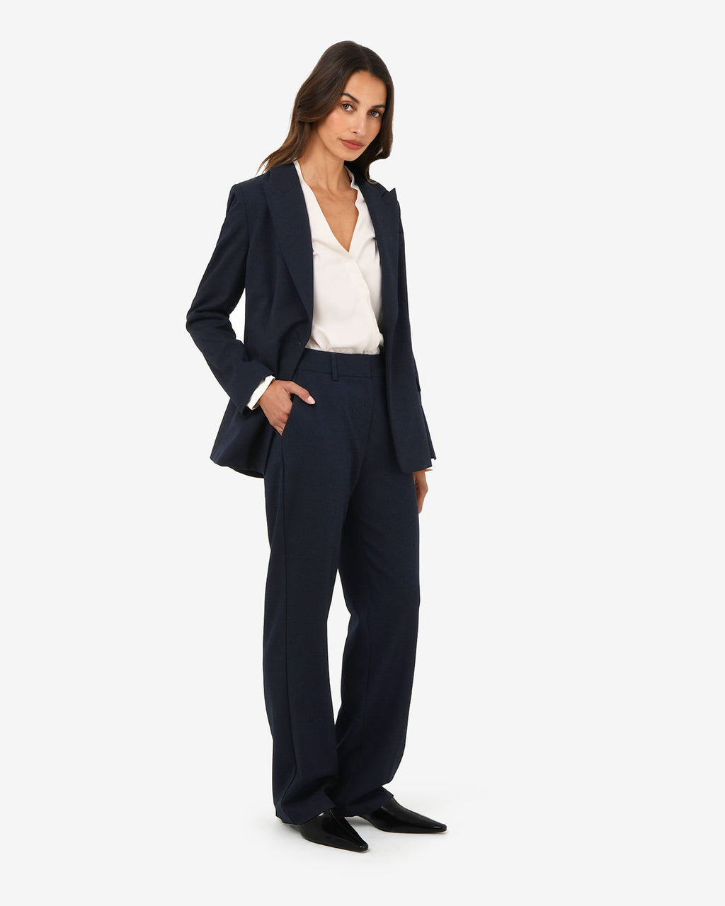 Merid Tailored Pants in navy — side view